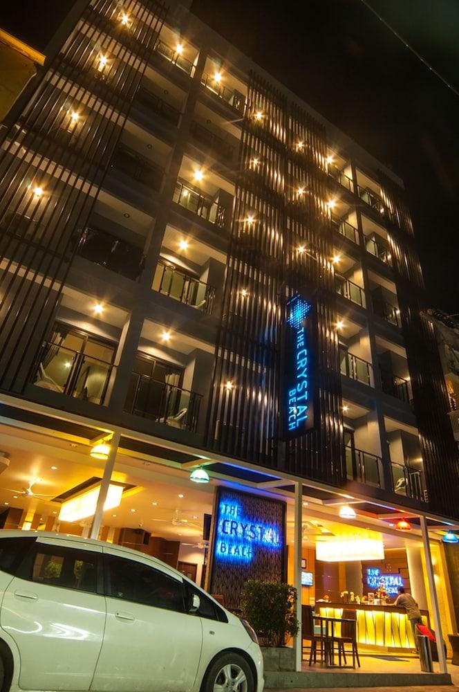 The Crystal Beach Hotel Patong Exterior foto